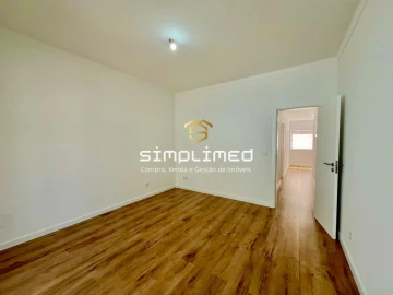 Apartamento T1 para Venda em Baixa da Banheira e Vale da Amoreira