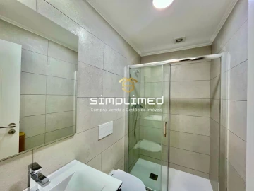 Apartamento T1 para Venda em Baixa da Banheira e Vale da Amoreira