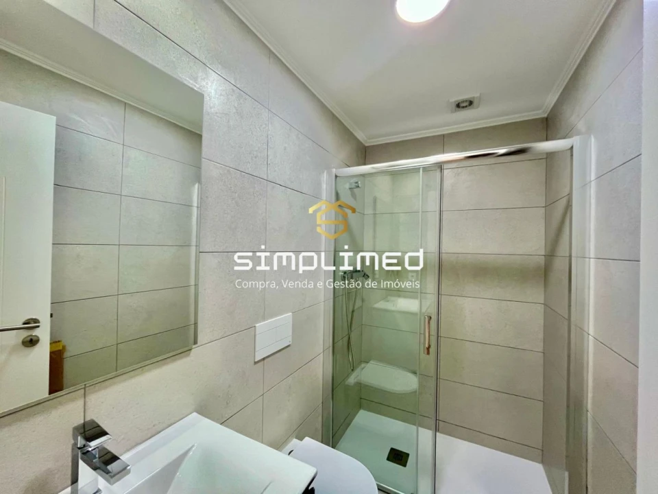 Apartamento T1 para Venda em Baixa da Banheira e Vale da Amoreira Foto 16