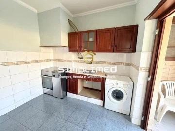 Apartamento T2 para Venda em Baixa da Banheira e Vale da Amoreira