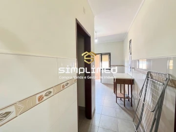 Apartamento T2 para Venda em Baixa da Banheira e Vale da Amoreira