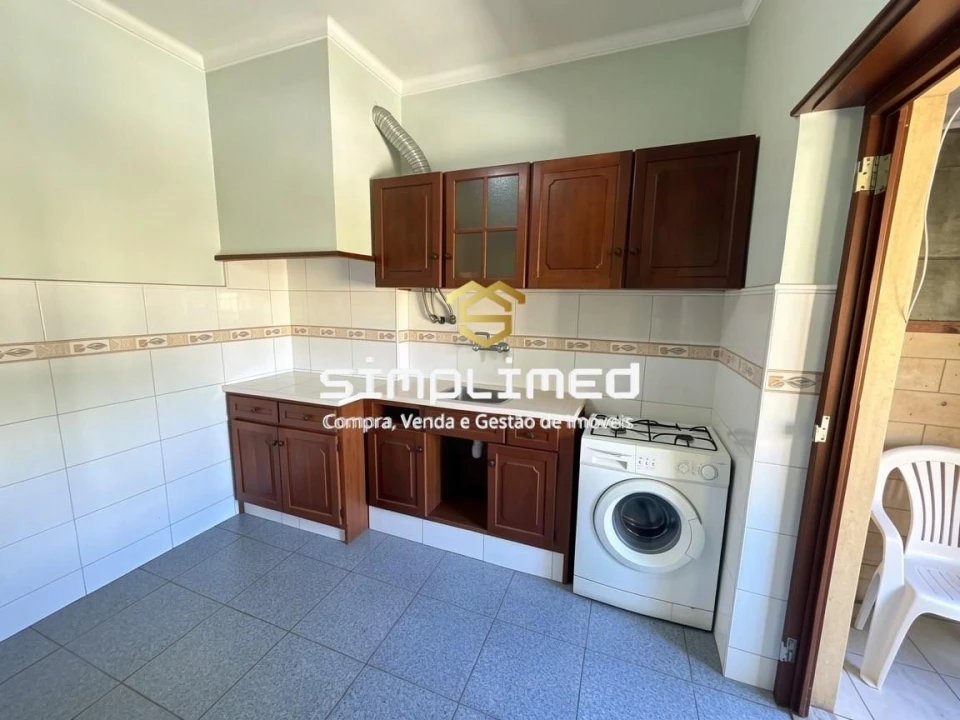 Apartamento T2 para Venda em Baixa da Banheira e Vale da Amoreira Foto 2