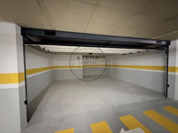 Garagem para Venda em Canidelo