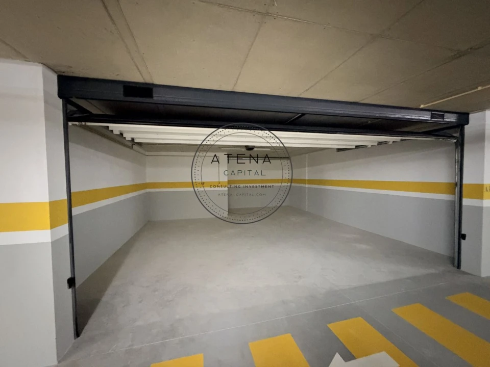 Garagem para Venda em Canidelo Foto 1