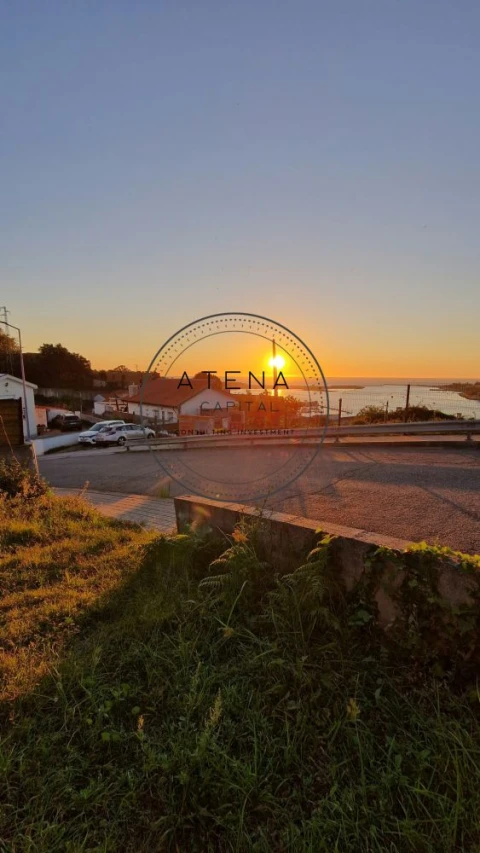 Terreno para Venda em Santa Marinha e São Pedro da Afurada