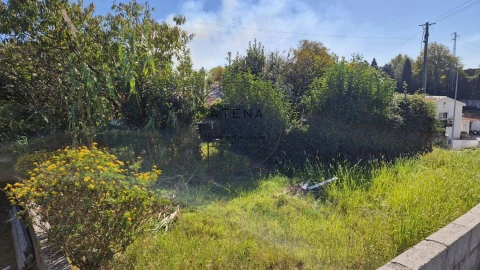 Terreno para Venda em Santa Marinha e São Pedro da Afurada