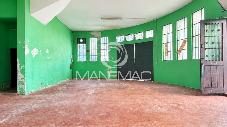 Garagem para Arrendamento em Oliveira do Douro