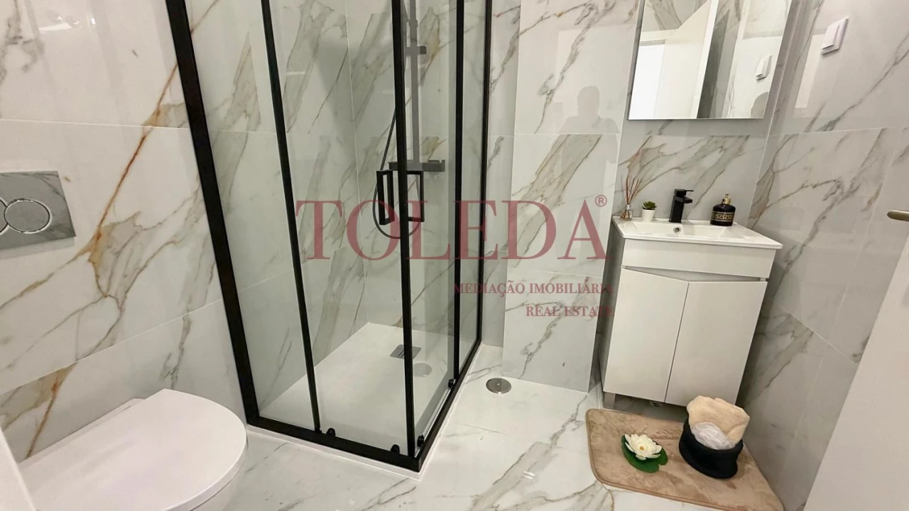 Apartamento T2 para Venda em São Vicente Foto 20