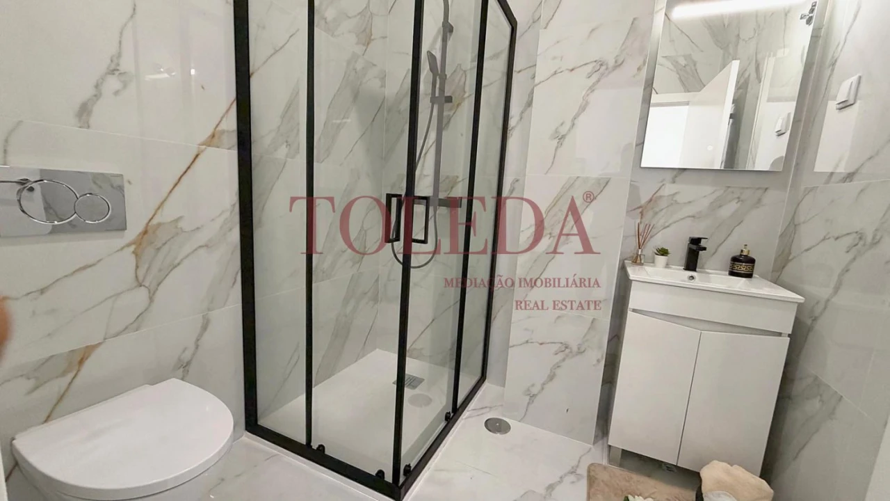 Apartamento T2 para Venda em São Vicente Foto 22