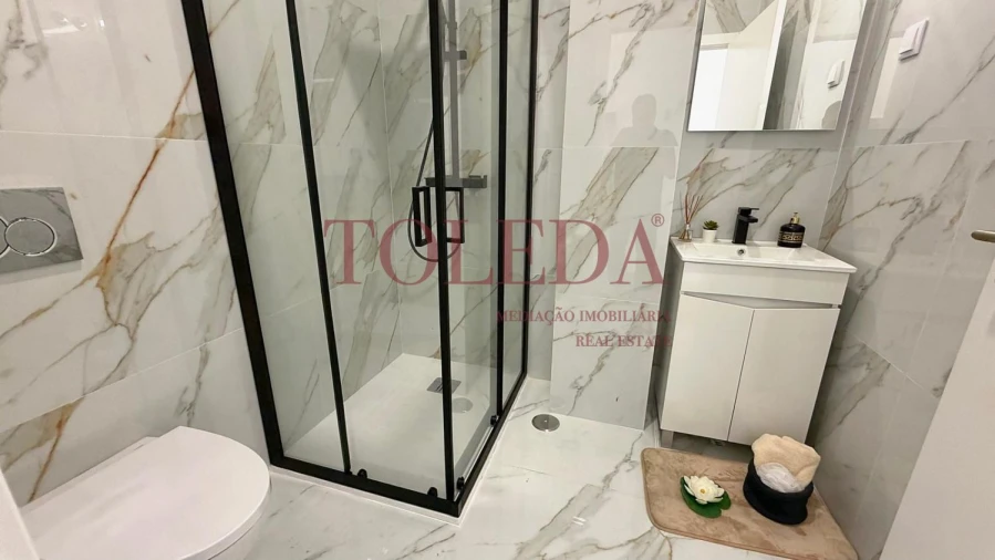Apartamento T2 para Venda em São Vicente Foto 20