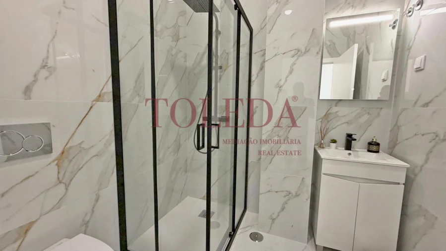 Apartamento T2 para Venda em São Vicente Foto 21