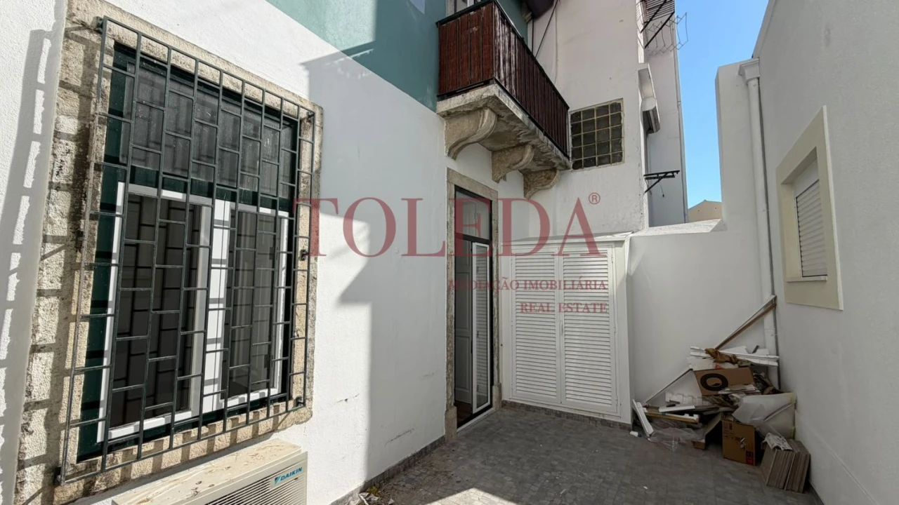 Apartamento T2 para Venda em São Vicente Foto 23