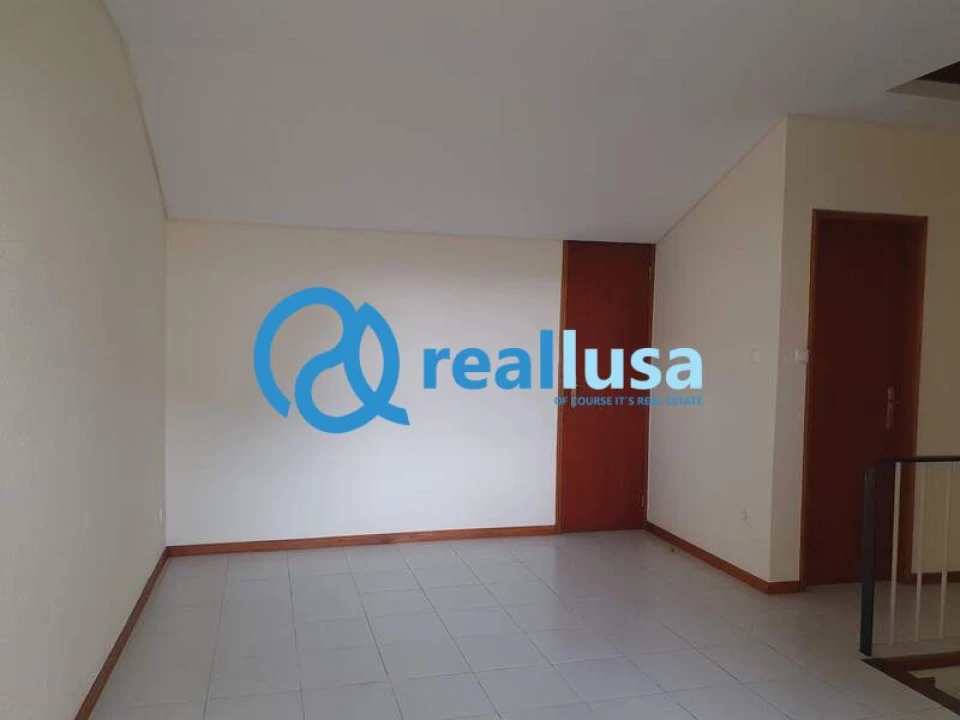 Apartamento T3 para Venda em São Mamede de Infesta e Senhora da Hora Foto 6