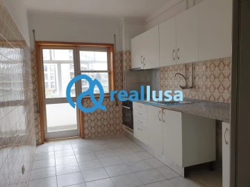 Apartamento T3 para Venda em São Mamede de Infesta e Senhora da Hora