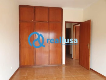 Apartamento T3 para Venda em São Mamede de Infesta e Senhora da Hora