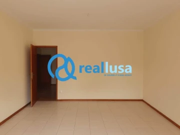 Apartamento T3 para Venda em São Mamede de Infesta e Senhora da Hora