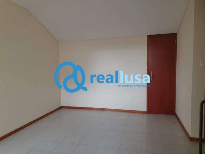Apartamento T3 para Venda em São Mamede de Infesta e Senhora da Hora Foto 8