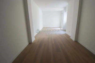 Apartamento T2 para Venda em Falagueira-Venda Nova