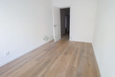 Apartamento T2 para Venda em Falagueira-Venda Nova