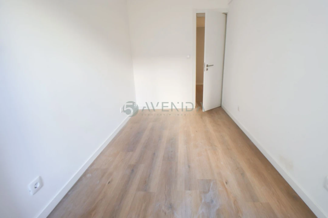 Apartamento T2 para Venda em Falagueira-Venda Nova Foto 10