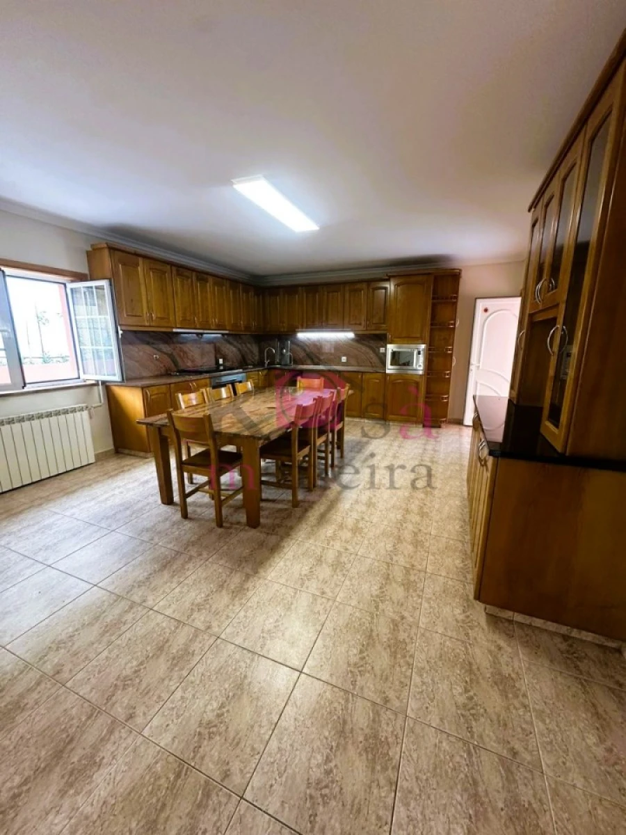 Moradia T3 para Venda em Canedo, Vale e Vila Maior Foto 4