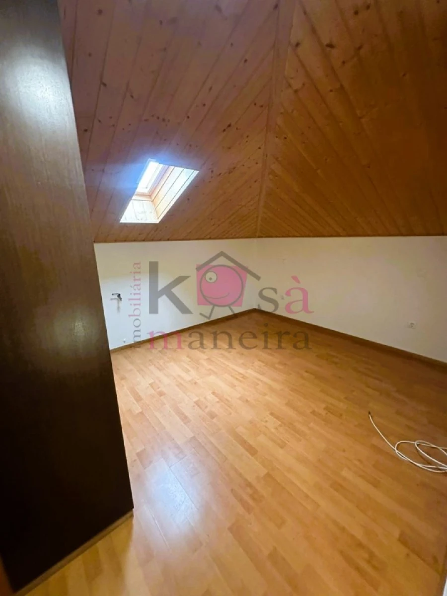Moradia T3 para Venda em Canedo, Vale e Vila Maior Foto 12