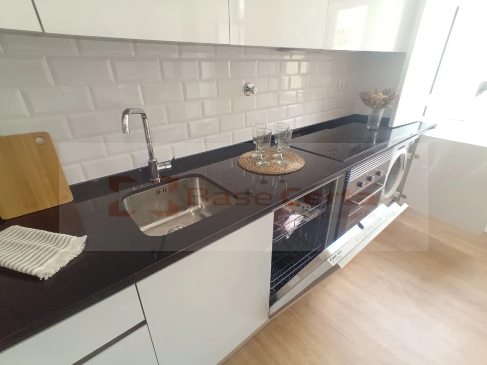 Apartamento T2 para Venda em São Vicente Foto 6