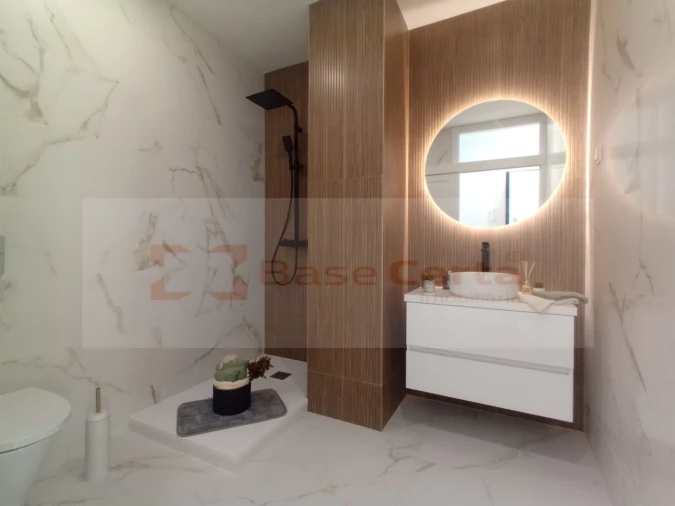 Apartamento T2 para Venda em São Vicente Foto 3