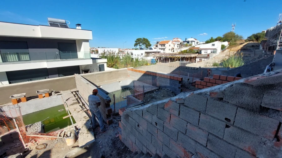 Moradia T3 para Venda em Charneca de Caparica e Sobreda Foto 29