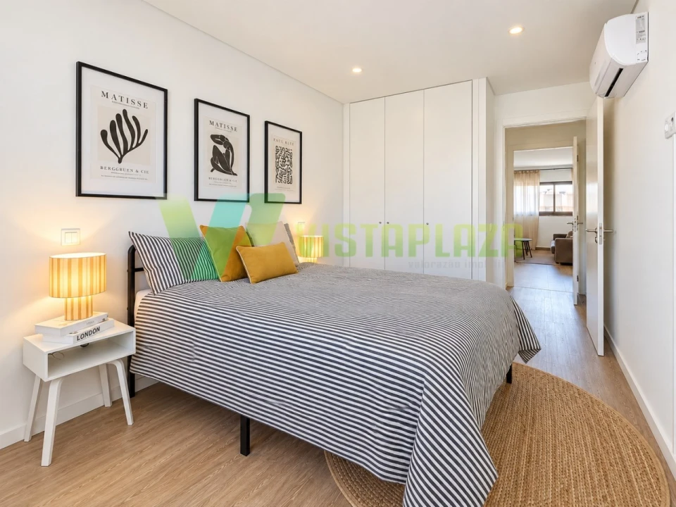 Apartamento T3 para Venda em Portimão Foto 21