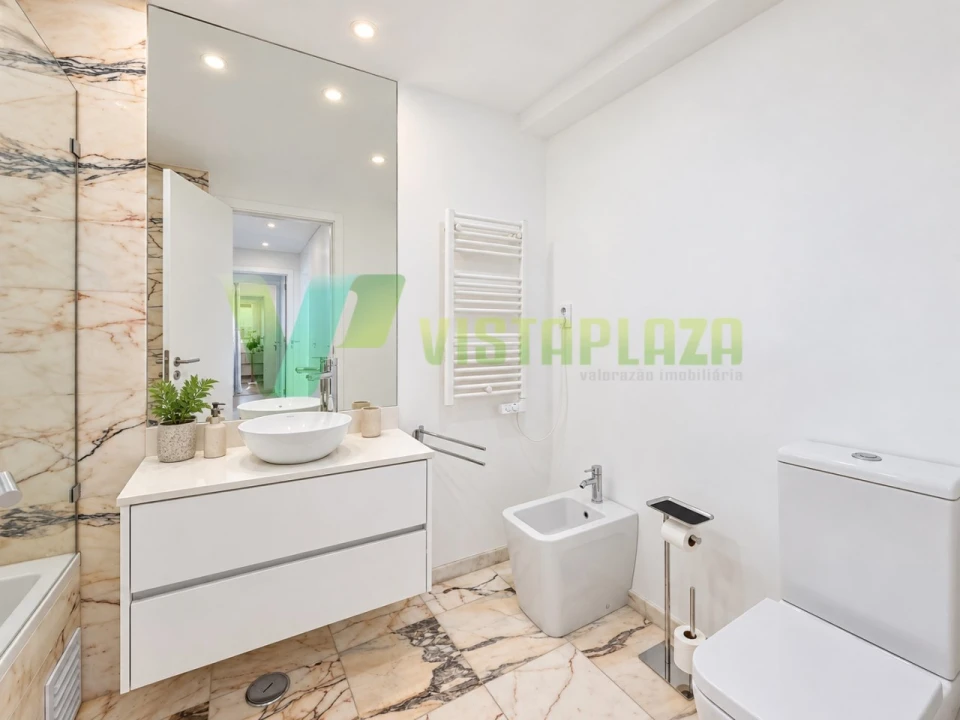 Apartamento T3 para Venda em Portimão Foto 22