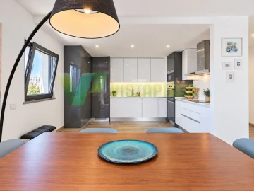 Apartamento T3 para Venda em Portimão