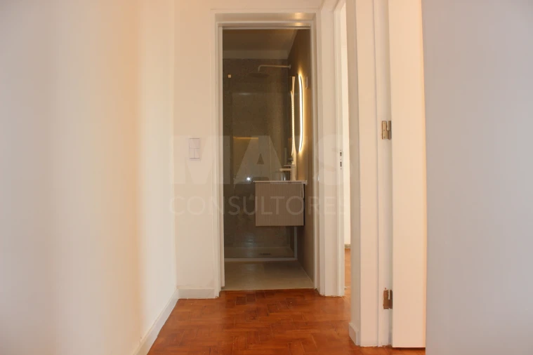 Apartamento T3 para Arrendamento em Carcavelos e Parede Foto 10