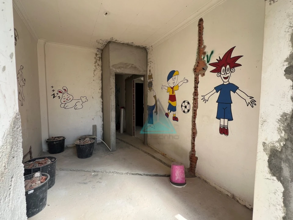 Apartamento T3 para Venda em Almada, Cova da Piedade, Pragal e Cacilhas Foto 18