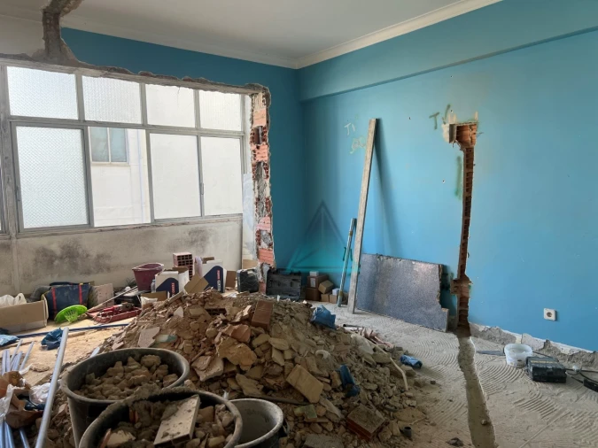 Apartamento T3 para Venda em Almada, Cova da Piedade, Pragal e Cacilhas Foto 3