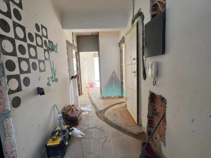 Apartamento T3 para Venda em Almada, Cova da Piedade, Pragal e Cacilhas Foto 13