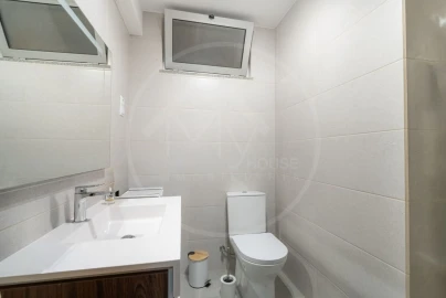 Apartamento T3 para Venda em Salvador e Santo Aleixo de Além-Tâmega