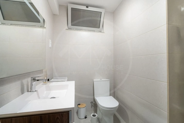 Apartamento T3 para Venda em Salvador e Santo Aleixo de Além-Tâmega Foto 10