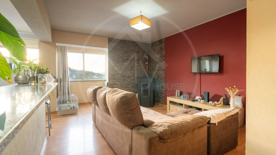 Apartamento T3 para Venda em Salvador e Santo Aleixo de Além-Tâmega