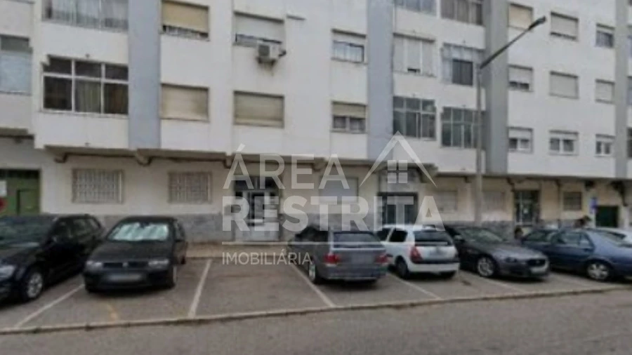 Apartamento T3 para Venda em Seixal, Arrentela e Aldeia de Paio Pires
