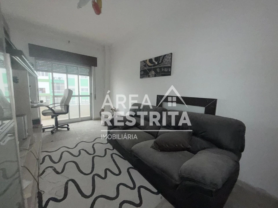 Apartamento T2 para Venda em Seixal, Arrentela e Aldeia de Paio Pires Foto 2