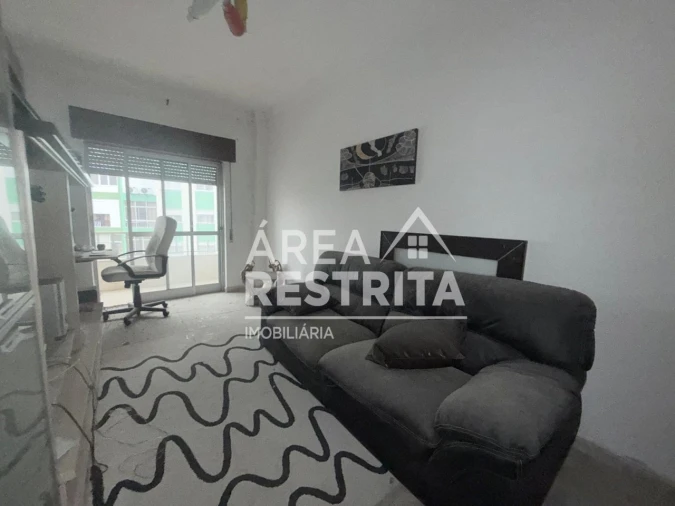 Apartamento T2 para Venda em Seixal, Arrentela e Aldeia de Paio Pires Foto 2