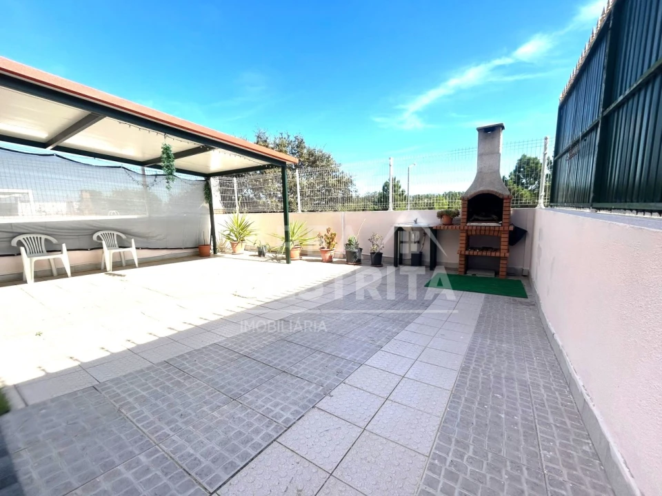 Moradia T3 para Venda em Quinta do Conde Foto 8