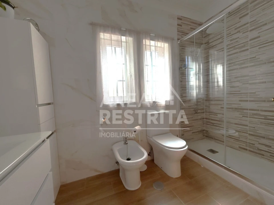 Moradia T3 para Venda em Quinta do Conde Foto 29