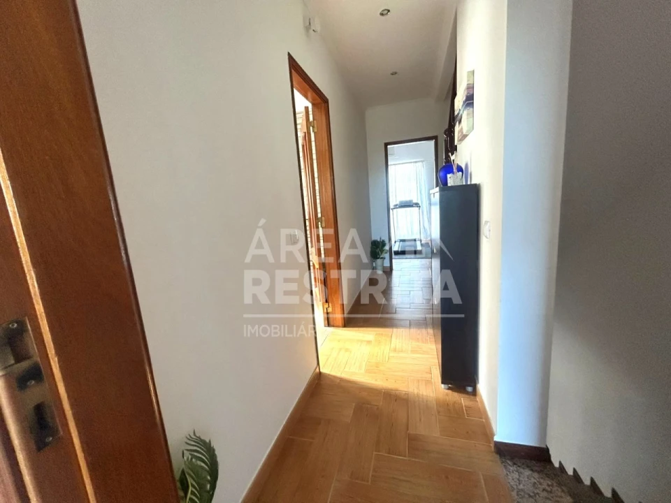 Moradia T3 para Venda em Quinta do Conde Foto 33
