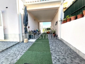 Moradia T3 para Venda em Quinta do Conde