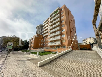 Apartamento T1 para Venda em Póvoa de Varzim, Beiriz e Argivai
