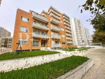Apartamento T1 para Venda em Póvoa de Varzim, Beiriz e Argivai
