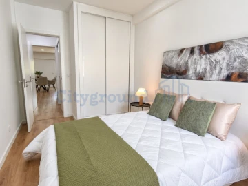 Apartamento T3 para Venda em Benfica