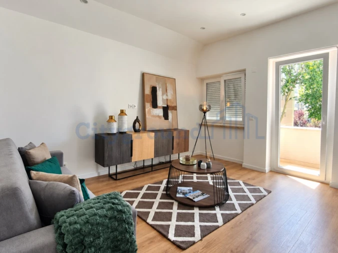 Apartamento T3 para Venda em Benfica Foto 8